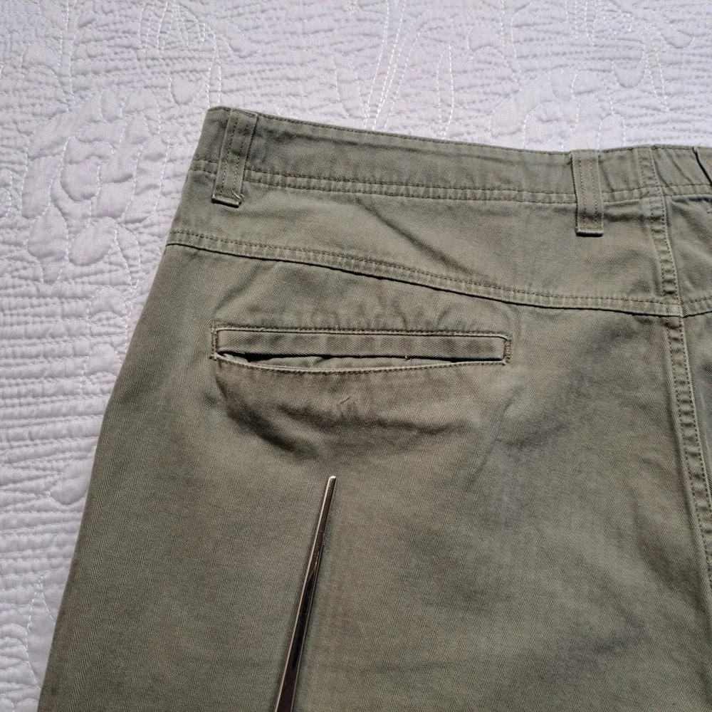 Vans Cargo Shorts Mens 38 Olive Green Excellent Herringbone Twill Skater Utility